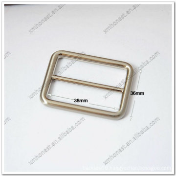 Bag metal strap adjuster